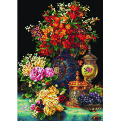 Siuvinėjimo kryželiu rinkinys CLASSIC FLOWERS 58x81